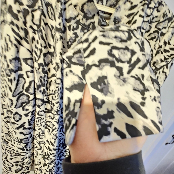 Dennis Basso leopard print coat, sz xs - Picture 6 of 8